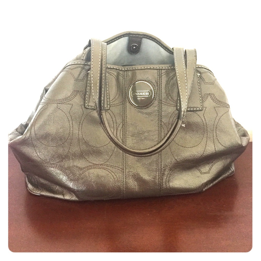 Authentic Grey Metallic Patent Coach bag! ❤️
